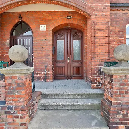 Apartment Srodmiescie Okopowa By Renters *