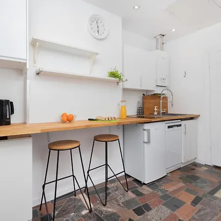 Srodmiescie Okopowa By Renters Apartment *