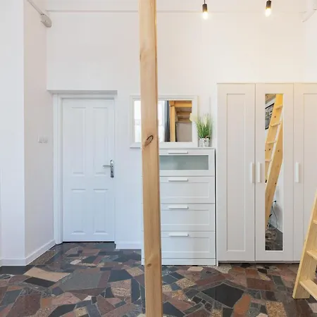 Srodmiescie Okopowa By Renters